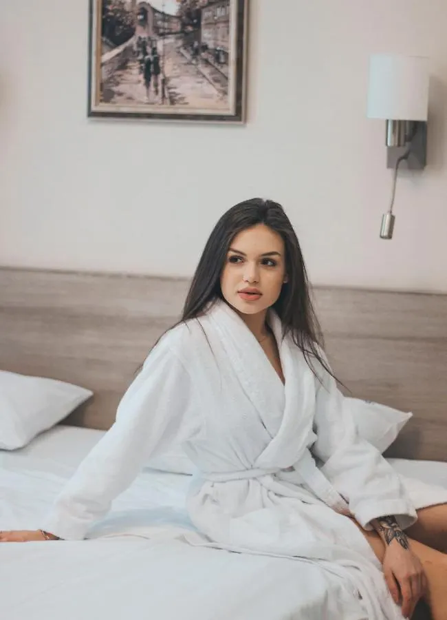 Summit Apart Hotel Kyiv