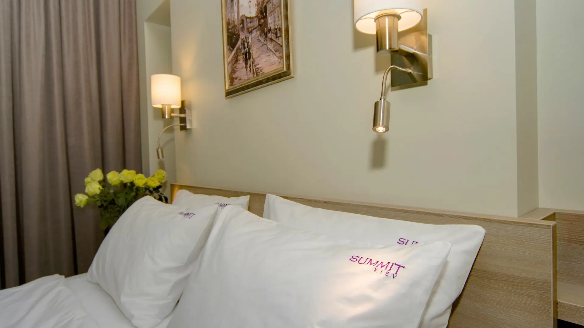 Summit Apart Hotel Kyiv 3*,